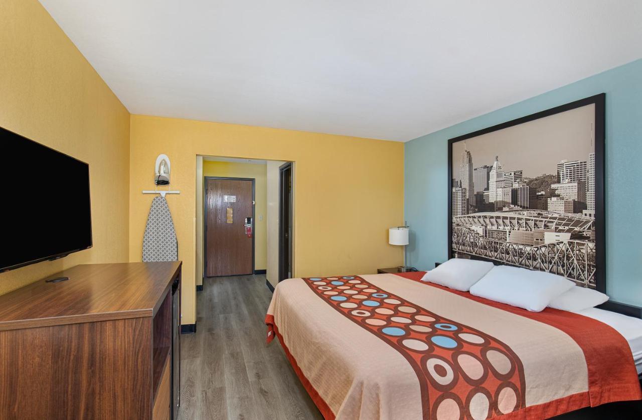 Super 8 By Wyndham Eddyville/Kuttawa Exteriér fotografie